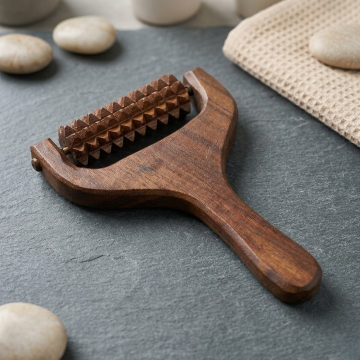 Handcrafted Wooden Scalp, Head, Neck, and Shoulder Massager �Reflexology & Acupressure Roller