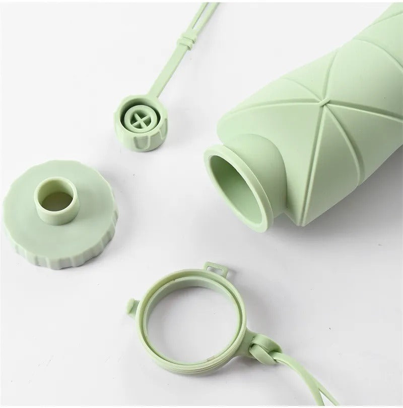 Silicone Folding Bottle | 600ML Silicon Foldable Bottle | Smart Travel Bottle Collapsible Design (Random Color)
