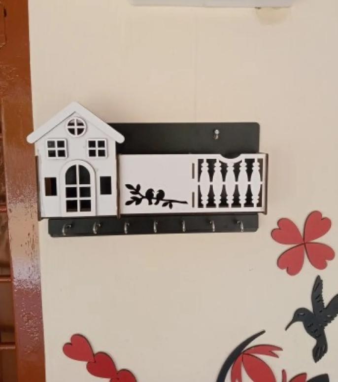 Wooden Mobile Holder with Sparrow Design for Home Entryway