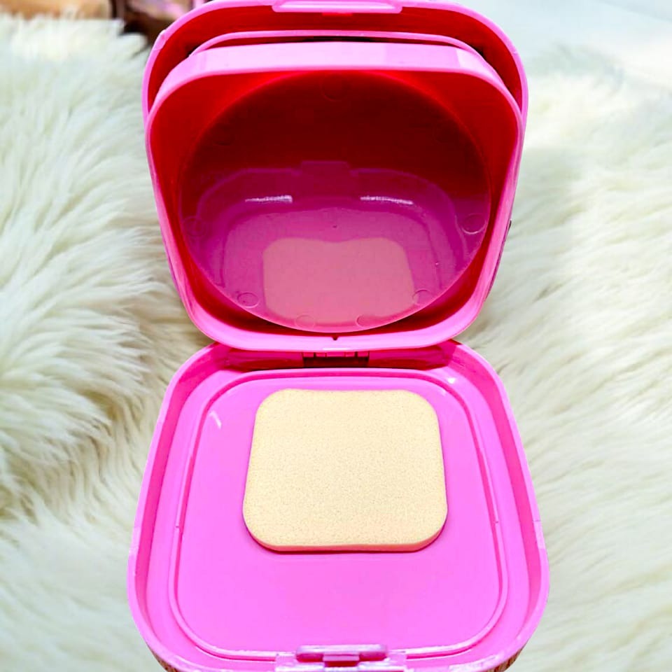 Kashees BB HD Matte And Poreless 2 In 1 Face Powder �Flawless Lightweight And Long Lasting Compact For Smooth And Radiant Skin