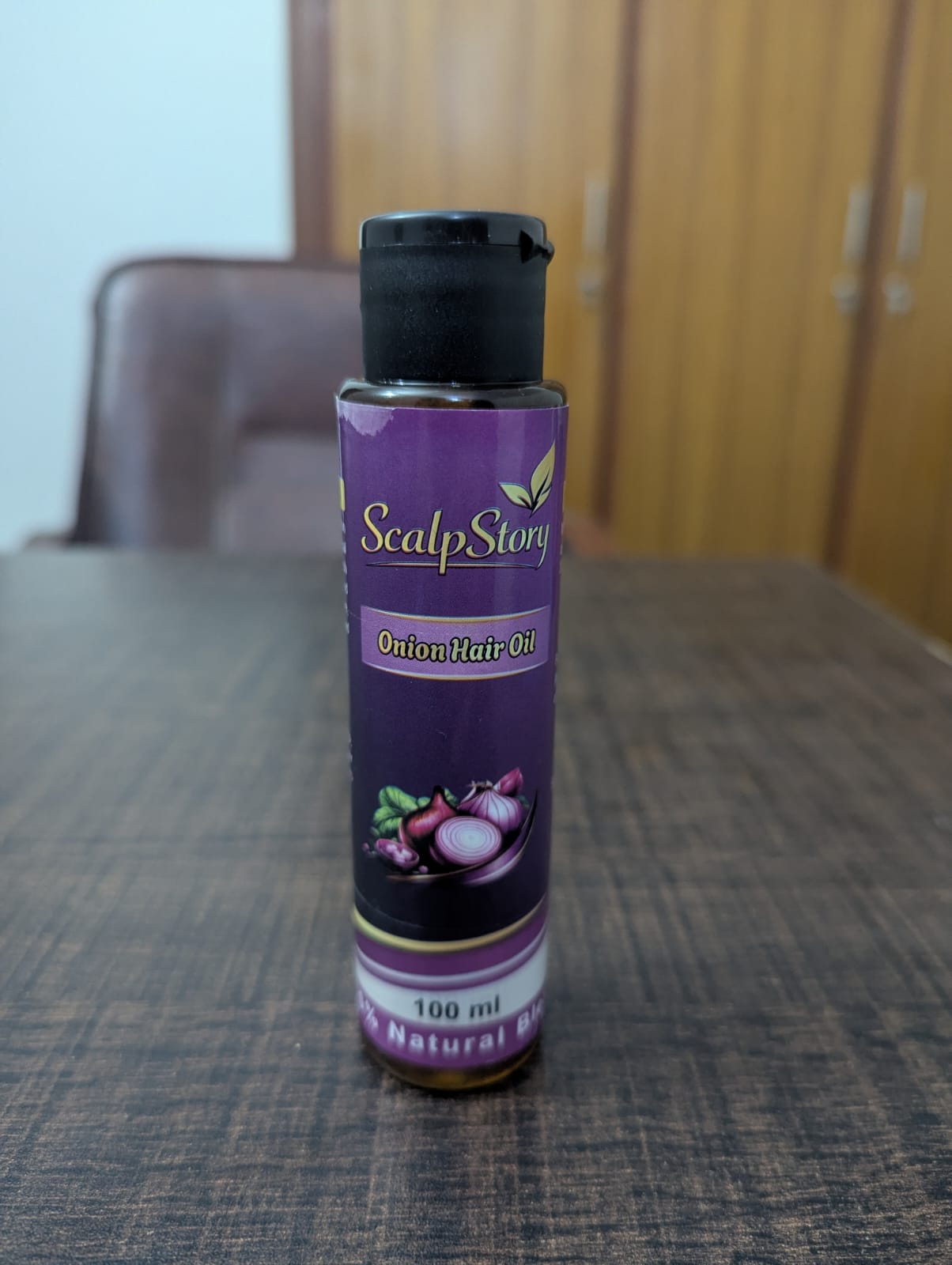 Onion Hair Oil �Natural Hair Growth & Anti-Hair Fall Oil with Sulfur & Antioxidants | Strengthens Roots & Adds Shine | 100 ml