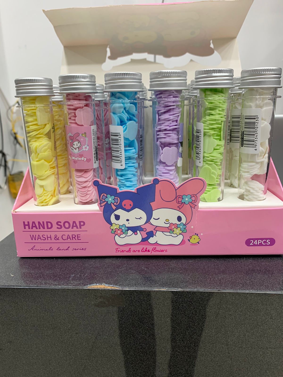 100 PCS Disposable Flower Paper Soap with Portable Tube �Multi-Color Travel Sheets for Hand Washing & Outdoor Use- Random Color