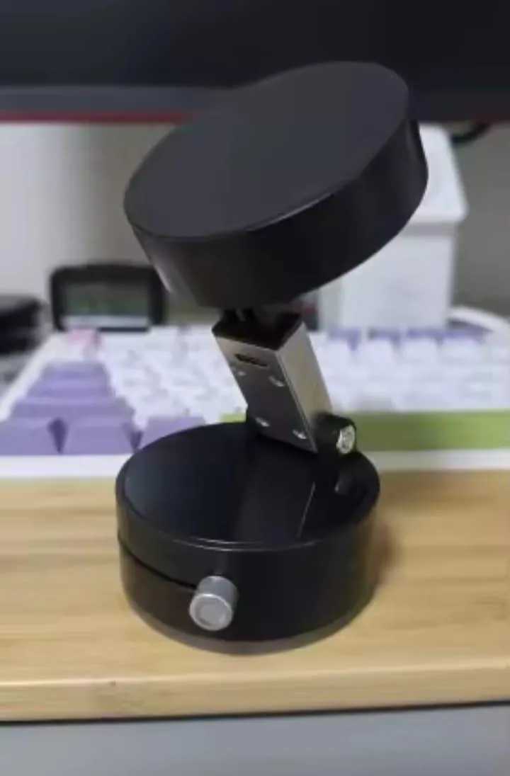 Double-Sided Vacuum Magnetic Phone Holder