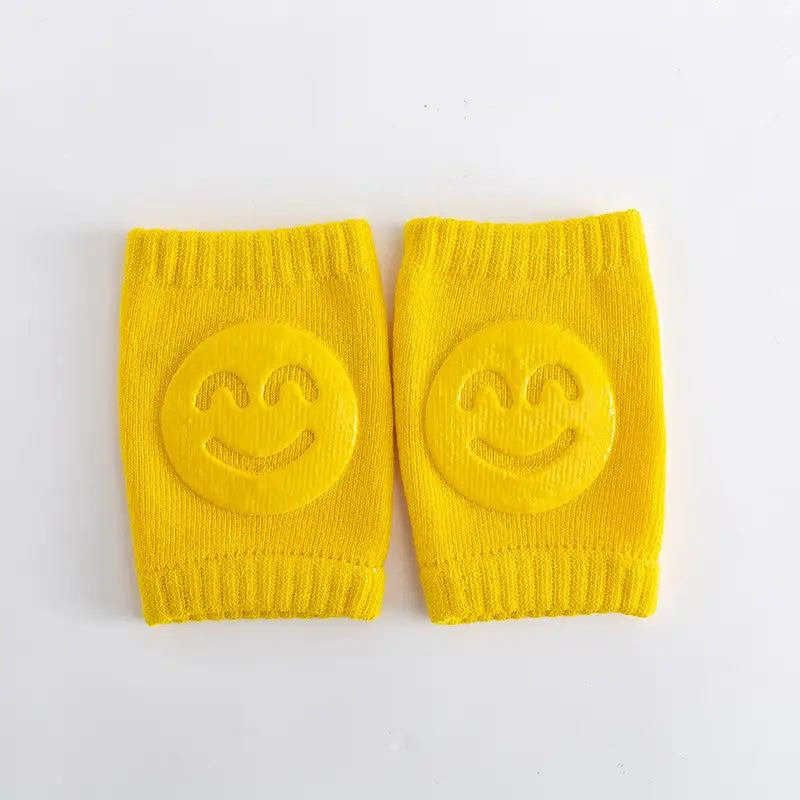 02 Pcs ( Pair ) - Soft &amp; Protective Baby Knee Pads �Cushioned Support for Crawling Infants &amp; Active Toddlers - Random Color