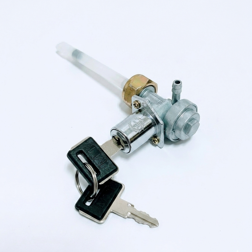 Crown Motorcycle Fuel Cock with Key Lock for Honda CD70 & CG125 �Fuel Tap Valve with Reserve Function