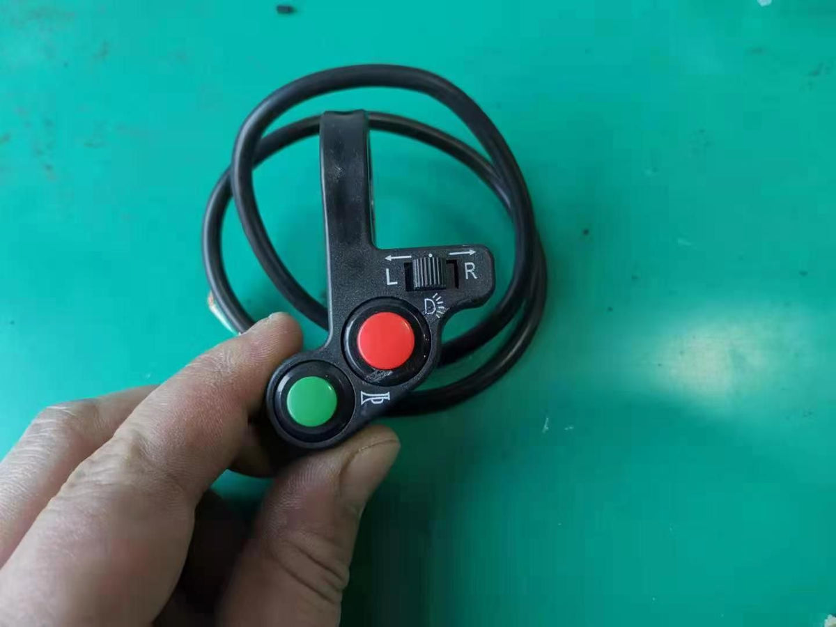 Universal Motorcycle Handlebar Switches ON/OFF Button Connector – photo 5