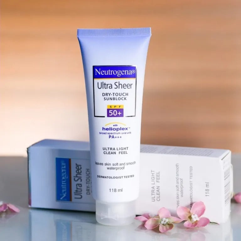 Neutrogena Ultra Sheer Sunblock - High Protection Lightweight Face Body Skincare Formula Non Greasy Clean Feel Daily Sunscreen Lotion - 118ML