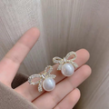 Bow Knot Pearl Earrings with Zircon �Korean Style (PJX-113)