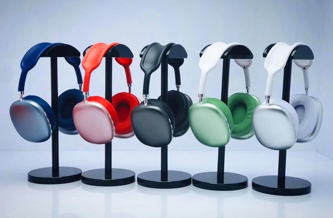P9 Wireless Bluetooth Headphones | Premium Over-Ear Headset for Music, Gaming, Travel & Daily Use | Crystal Sound, Soft Cushions, Long Battery �Random Color