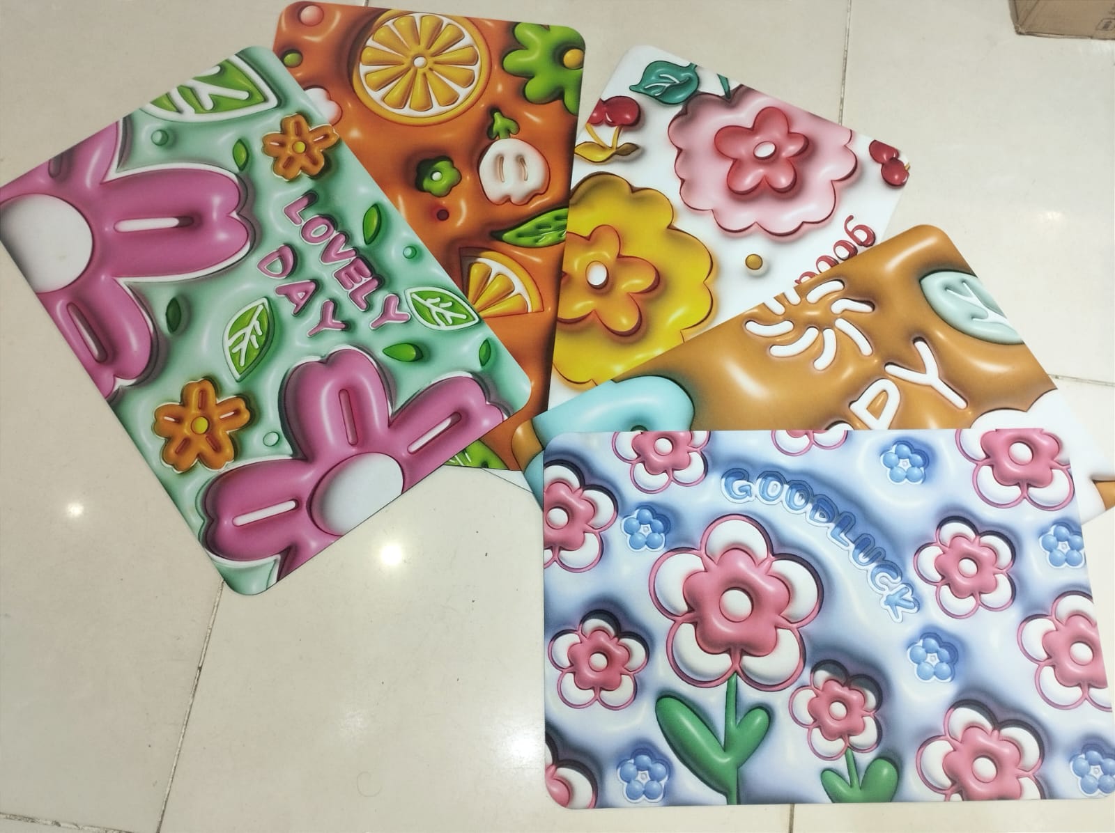 3D Visual Anti-Slip Absorbent Mat, Bath Mat Rug, Quick Dry Super Absorbent Non-Slip Thin Bathroom Rugs Fit Under Door Random color
