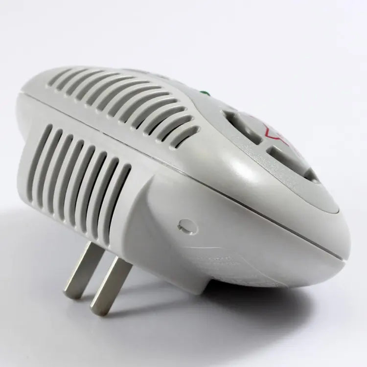 Super Ultrasonic Mouse &amp; Mosquito Repeller for Homes And Apartments