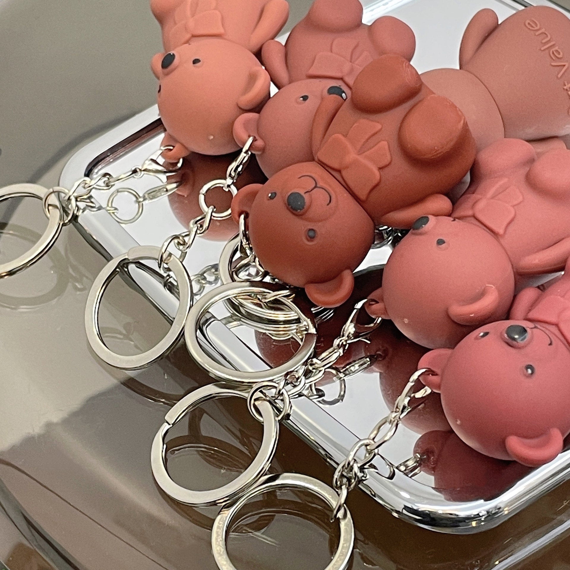 6-Piece Cute Bear Keychain Liquid Lipstick Set �Mist Matte Velvet Finish, Moisturizing Lip Stain, Waterproof &amp; Long-Lasting Lip Gloss (6 Colors)