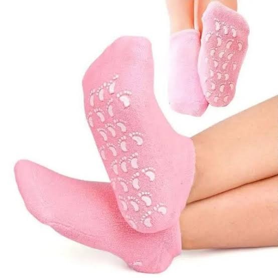 1 Pair Reusable Silicone Spa Gel Socks For Dry Feet And Cracked Heel Treatment �Moisturizing Hydrating Softening And Skin Smoothing Overnight Foot Care (Random Color)