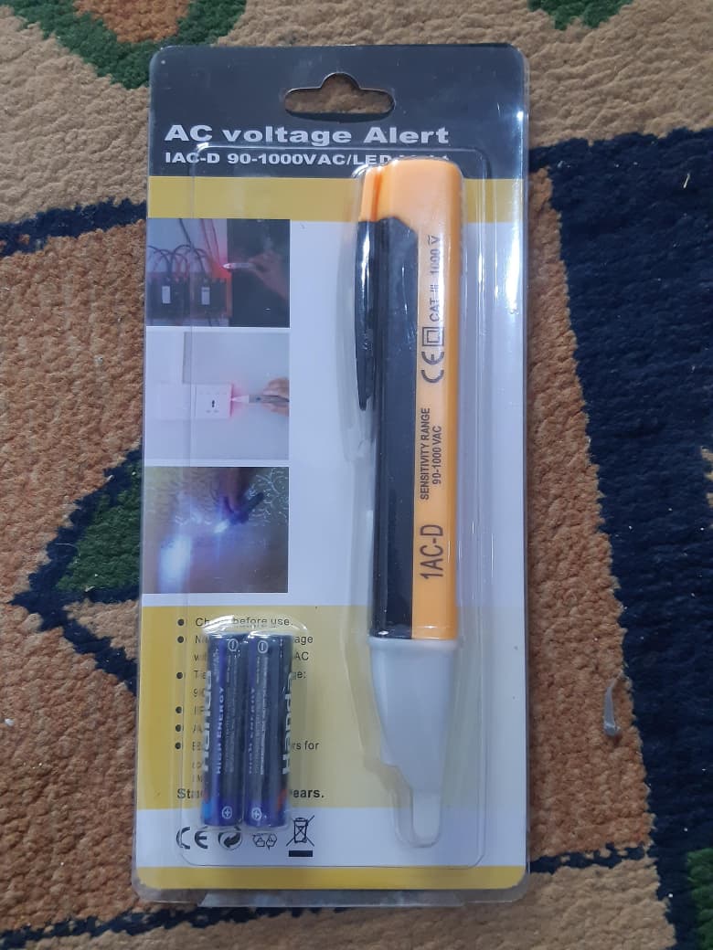 Non-Contact AC Voltage Alert Detector �Professional 90V-1000V Electric Circuit Tester Pen with LED Light and Sound Buzzer