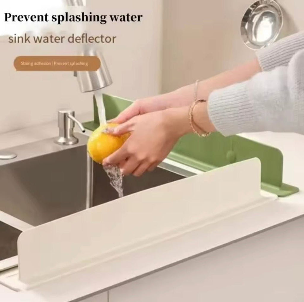 Silicone Sink Splash Guard With Suction �Flexible Water Splash Stopper for Kitchen & Bathroom Faucets, Countertops & Cleaning Protection (Random Color)