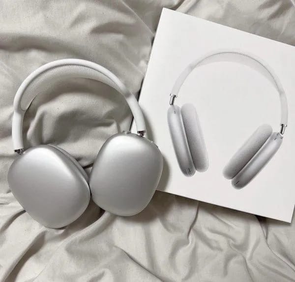 P9 Wireless Headphones – photo 1