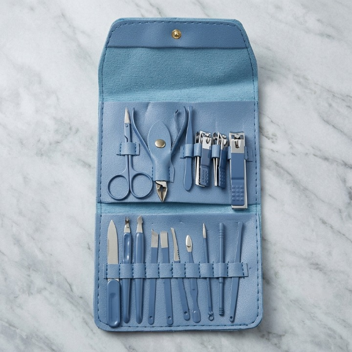 16-Piece Premium Personal Manicure & Pedicure Grooming Kit �Professional Stainless Steel Nail Clippers & Care Set with Travel Case