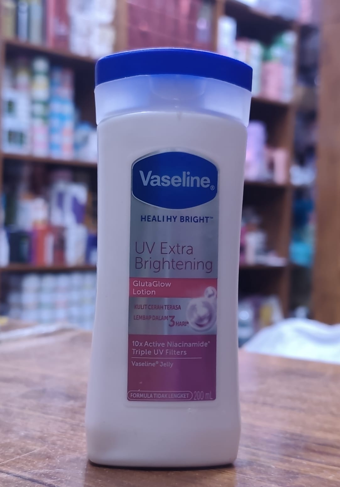 Vaseline UV Brightening Body Lotion �200ml
