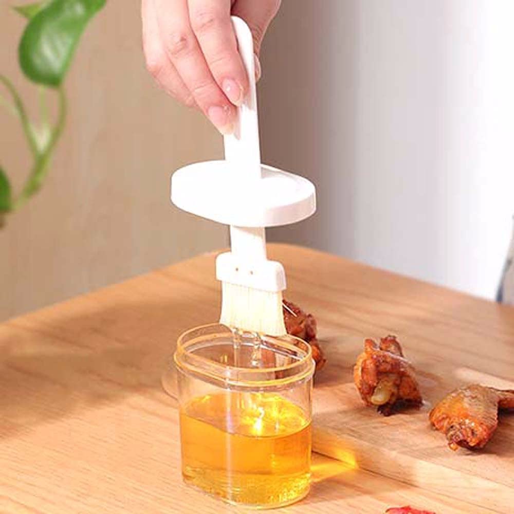 Plastic Oil Bottle Seasoning Dispenser with Silicone Rubber Bristle Brush for BBQ, Oil Brush Bottle Set Oil Storage Container for Kitchen (Multicolor)