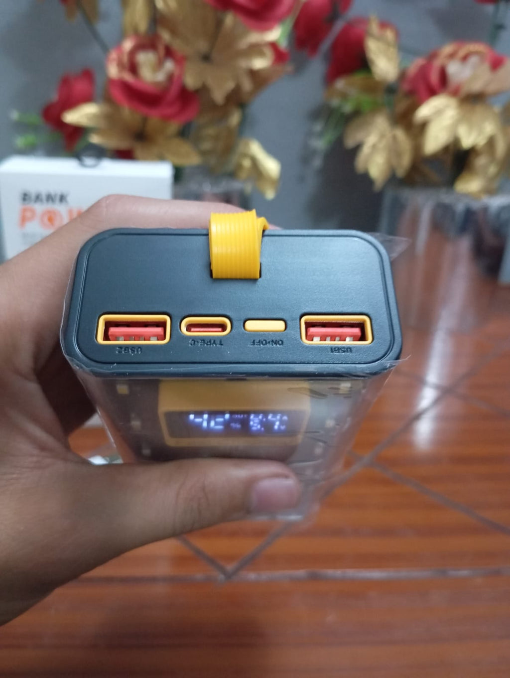 Transparent Power Bank 20000 mAh With Emergency Lights Digital Display Black Colour Fast Charging Portable Charger