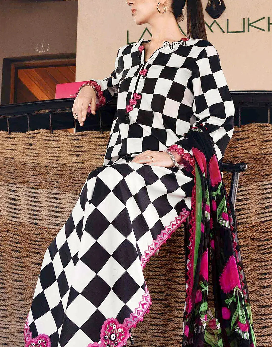 Elegant All-Over Checkerboard Print Embroidered Lawn 3Pc Unstitched Dress with Chiffon Dupatta �Summer Collection 2026