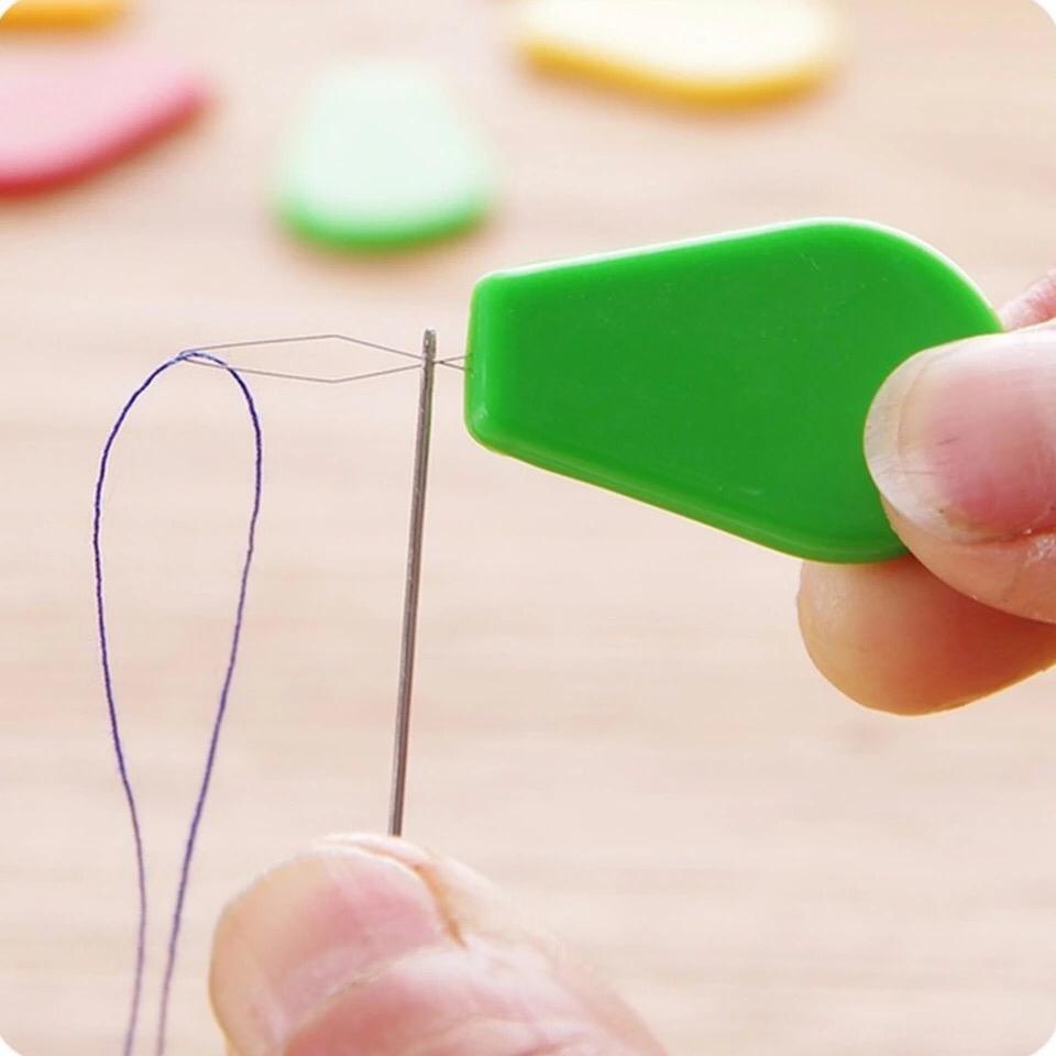Automatic Needle Threader 6 Pcs Plastic Colorful