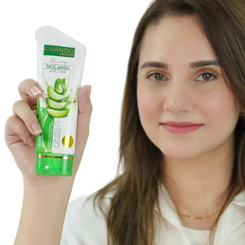 CHANDO Naturals Foaming Face Wash Neem �Pimple Fighting & Skin Purification
