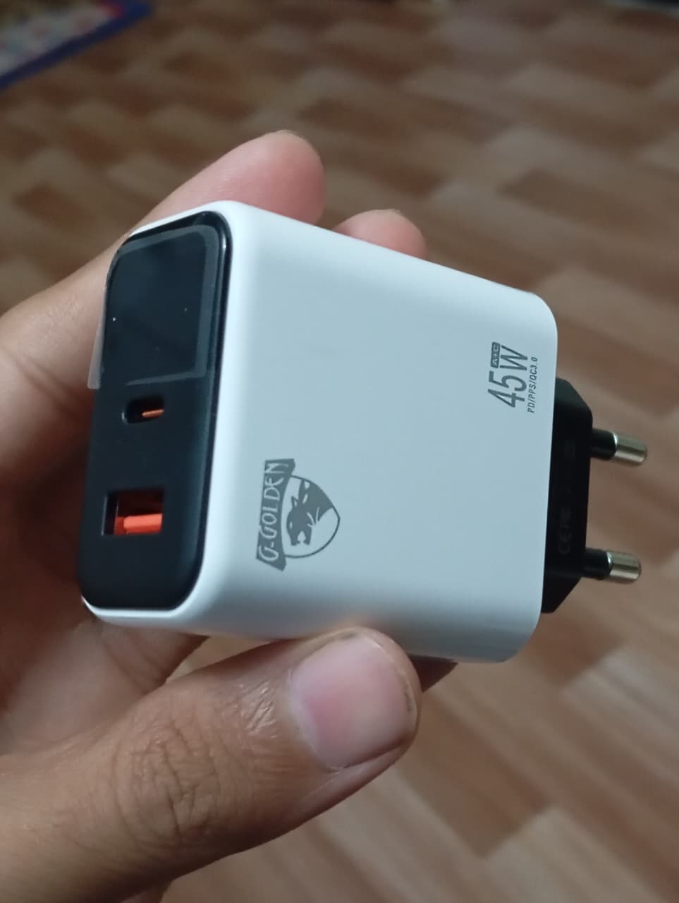 45W Multi Protocol Dual Port Travel Fast Charger Model GCH 20 With Integrated EU Europlug Type C Connector