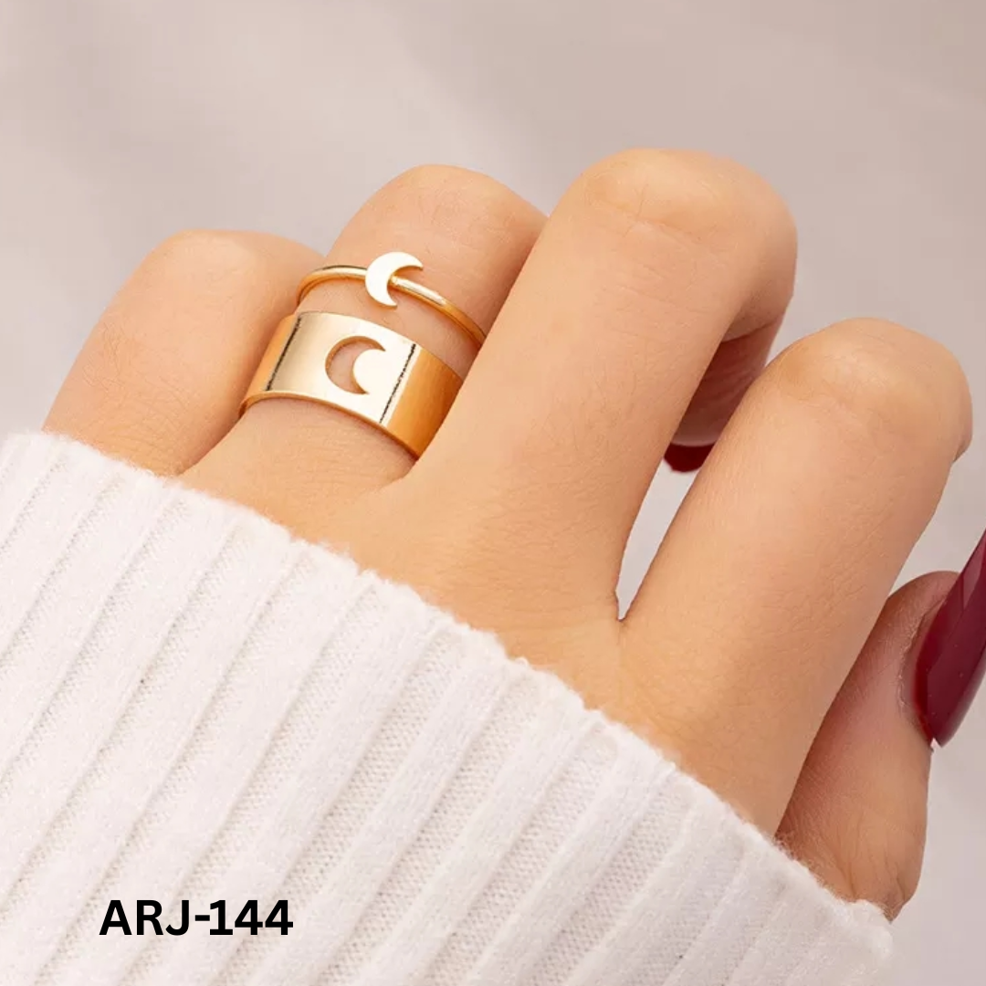 ARJ-144 Moon Couple Rings Adjustable Matching Rings For Couples Elegant Design And Daily Wear (golden)