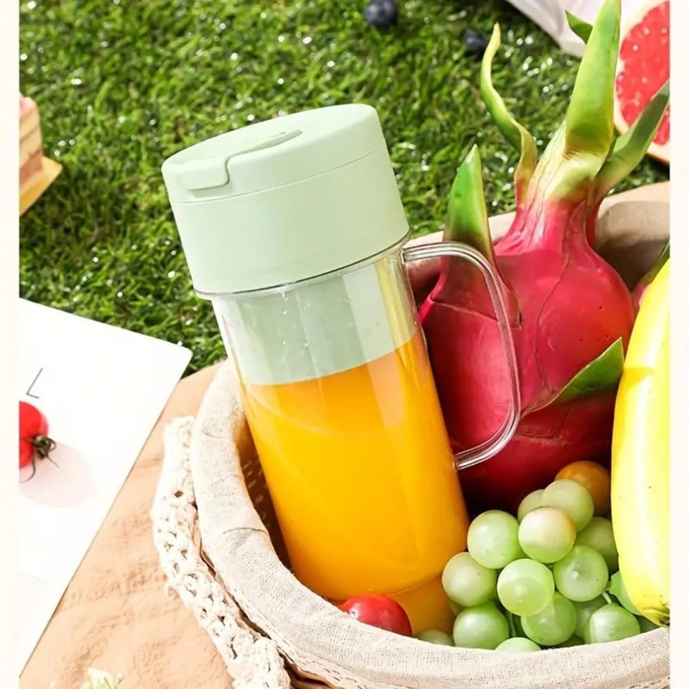Crusher Juicer - Mug Shaped Portable Blender With Straw | Portable Blender,Juicer Portable Outdoor Juicing Cup | Home Mini Cordless Juicer - Random Color