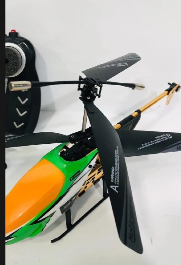 Remote Control Helicopter RFD-018 | 2D Full Flight | Rechargeable Li-Po Battery | Night Light Feature (Random Colour)
