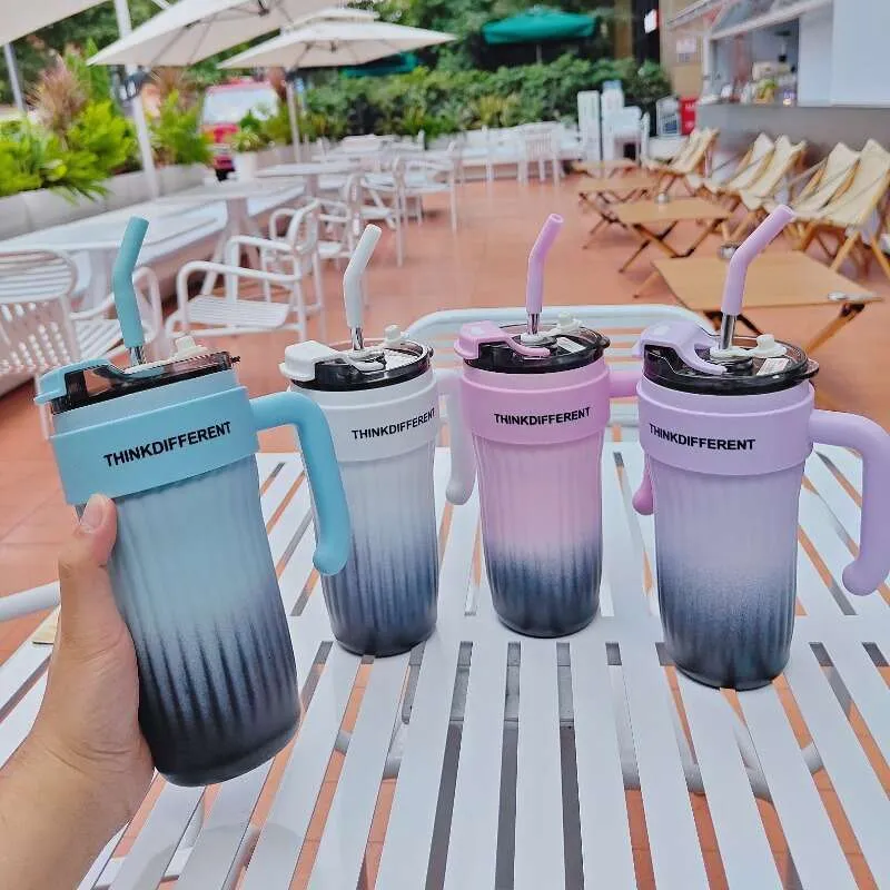 780ml Premium Stainless Steel Tumbler Elegant Design Double Wall Insulated Leakproof Travel Mug For Hot And Cold Drinks | Random Color