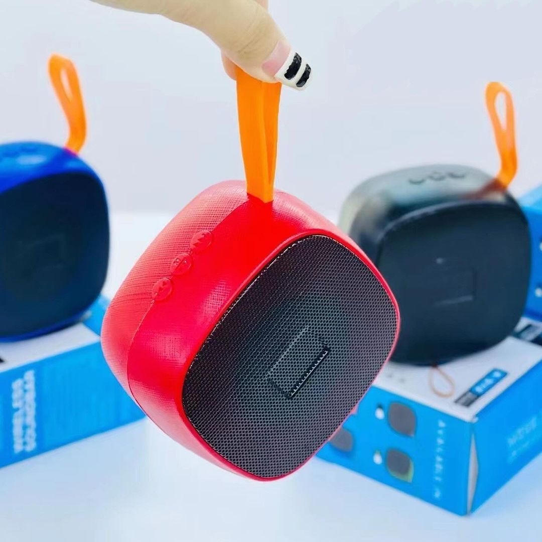 X-312 Portable Bluetooth Speaker 5.0 �Best-Selling Outdoor Wireless Speaker with Built-in Battery, USB Drive Support & Voice Prompt (Random Color)