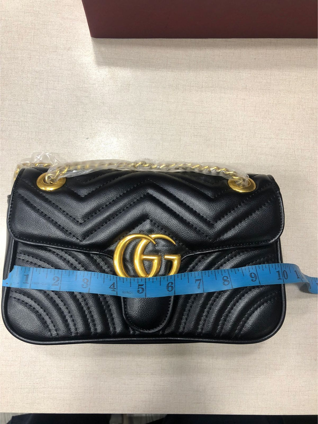 Luxury Gucci Matelass�Crossbody Bag (10 ? 7 Inches) �Stylish Black Chevron Shoulder Purse | Elegant Designer Handbag for Women (With Box)