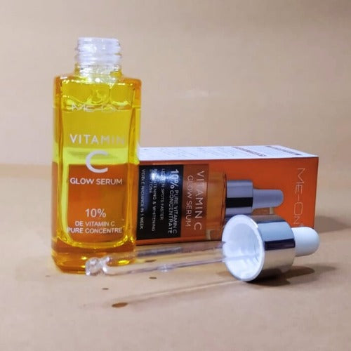 ME-ON Vitamin C Face Serum �Brightening, Anti-Ageing & Hydrating Glow Booster (30ml)