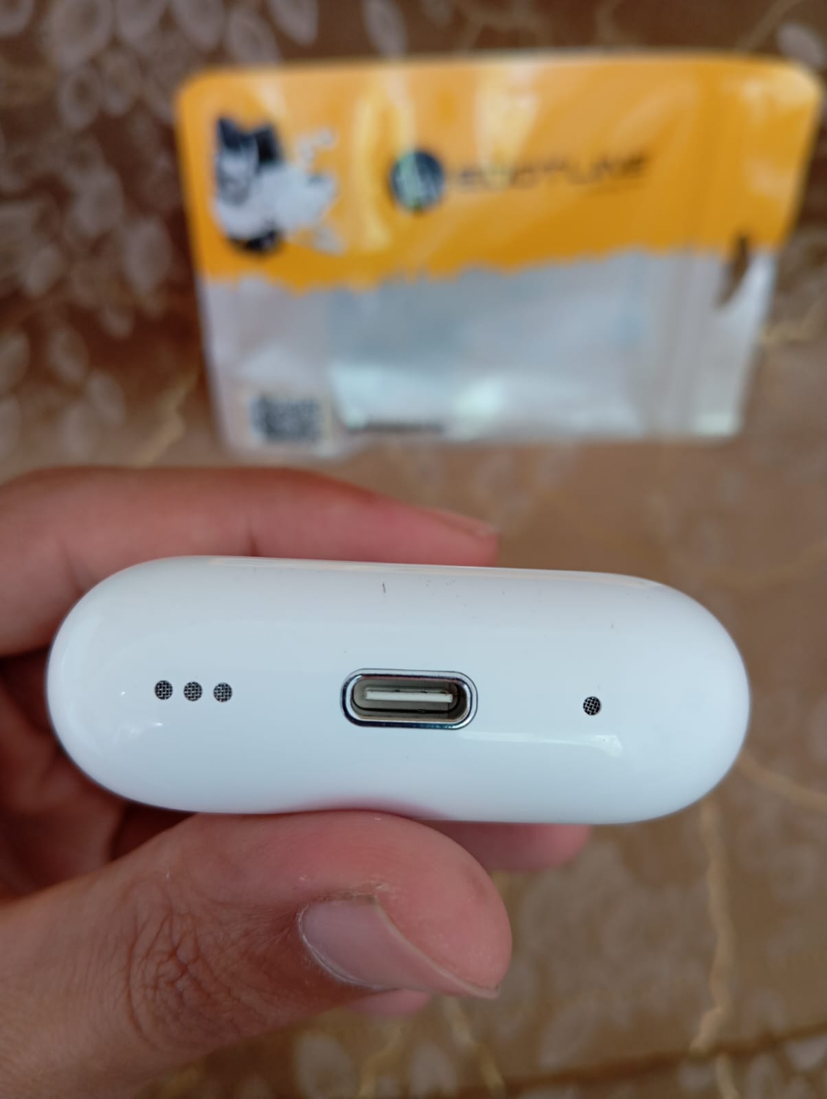 Edotline Pro 2 Wireless Earbuds | White | 24H Battery Life & Premium Sound