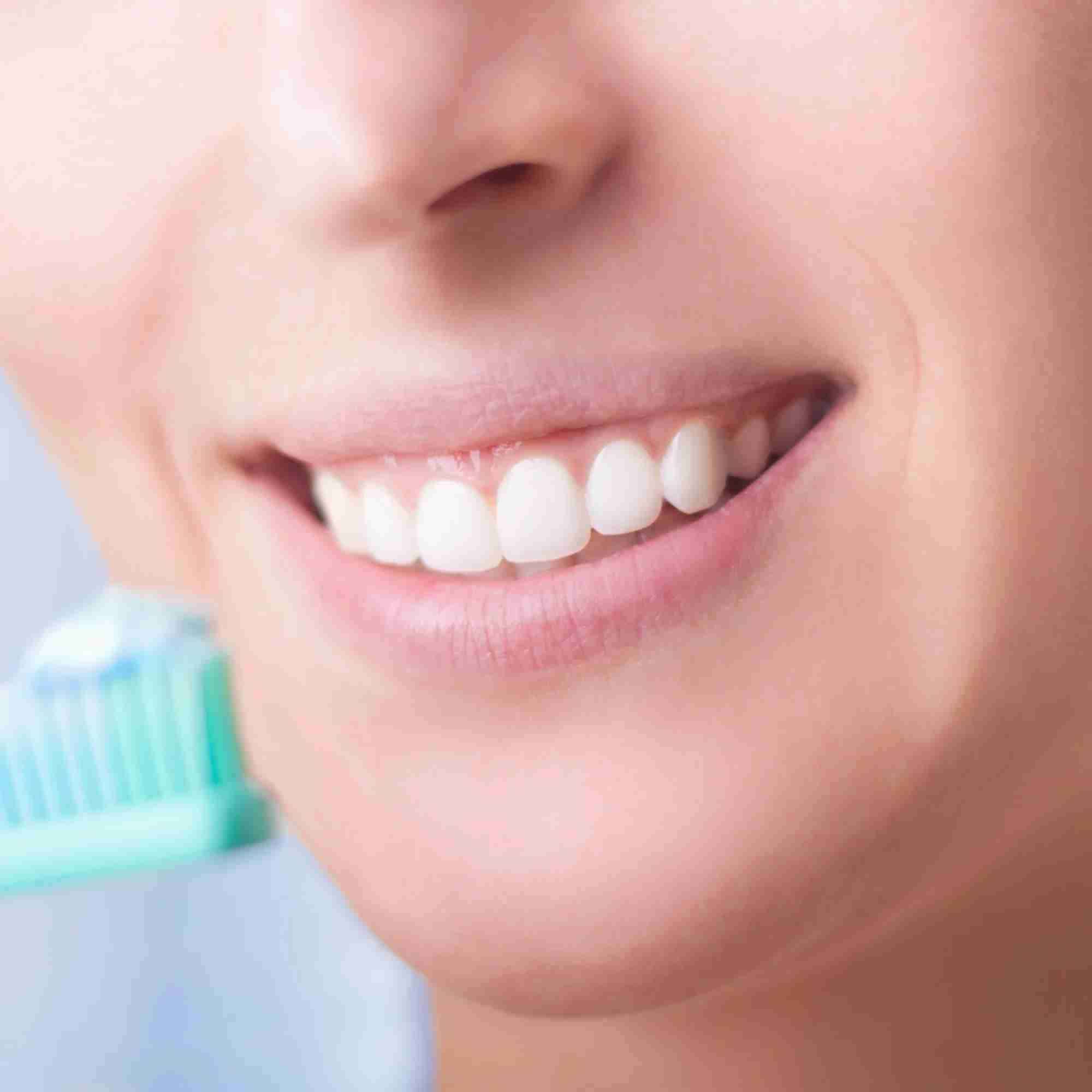 Body Accel Niacinamide Whitening Toothpaste 100ml �Advanced Stain Removal With Probiotics For Bright Smile & Fresh Breath