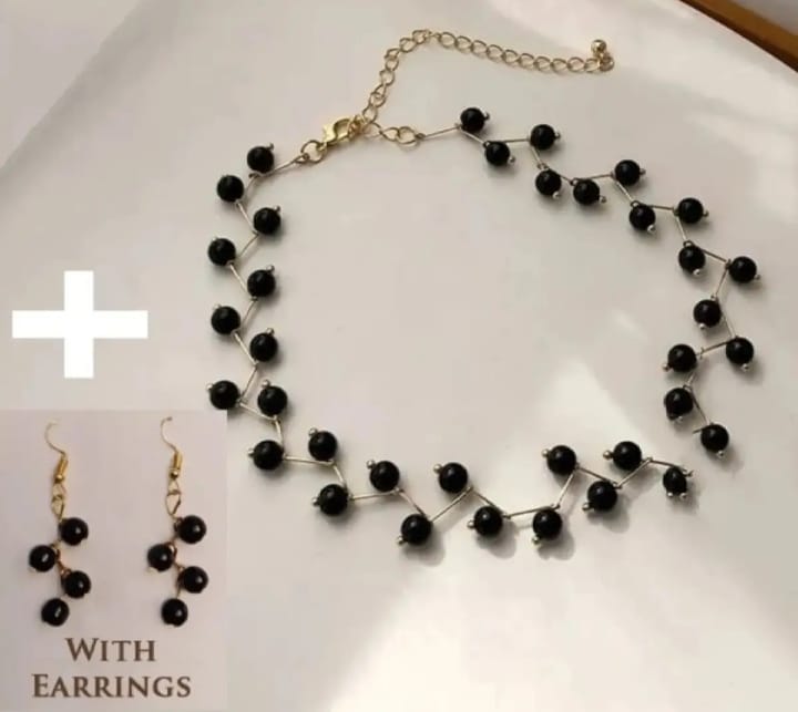Zig Zag Black Choker With Earrings – photo 2