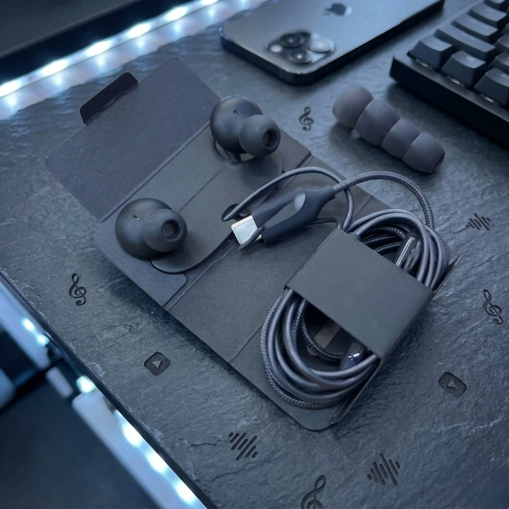 EJK Handsfree USB-C Earphones | Imported Samsung-Style Headphones With Deep Bass |  Without Box