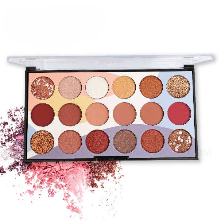 Mocallure Professional 18-Color Glitter Eyeshadow Palette �Bold, Shimmering Shades for Every Look