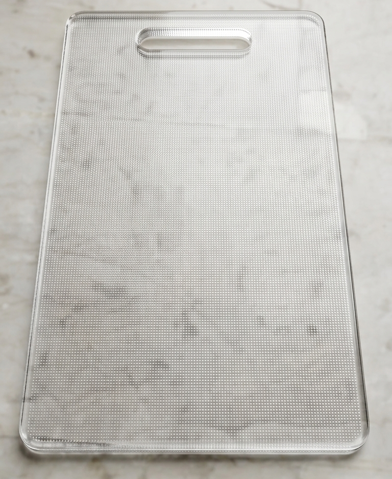 Premium Acrylic Cutting Board �Durable Transparent Kitchen Chopping Board for Vegetables, Fruits & Meat (Size: 6 mm / 11.75inch/ 8.50inch)