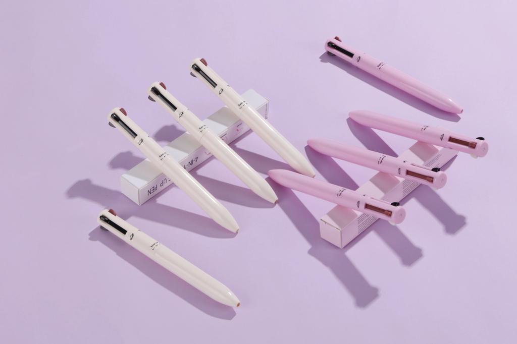 Multi-effect 4 In 1 Eyeliner Eyebrow Pencil Contour Pen Long Lasting Waterproof  for girls, eyeliner lipstick highlighter brow liner all in one (Random Color)