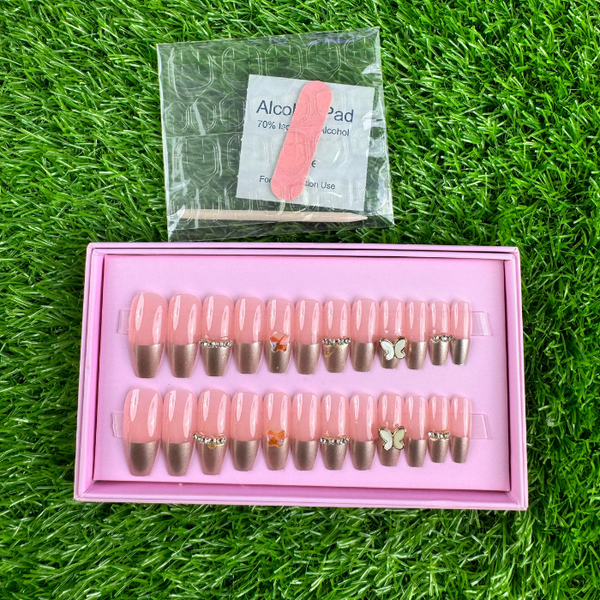 24 Pcs Blush Butterfly Nails – photo 1