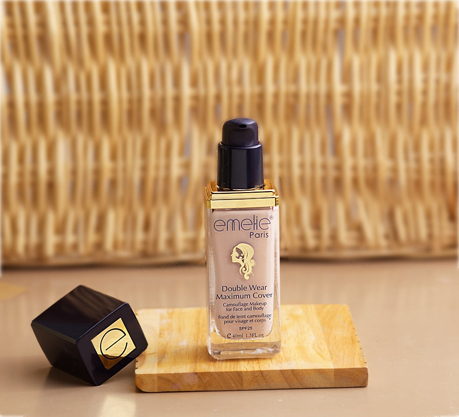 Emelie Double Wear foundation SHADE 01 – photo 3