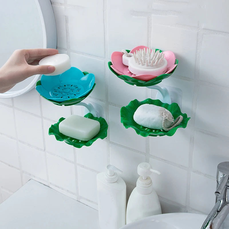 Double Wall Hanging Drain Soap Box Multifunctional Lotus Flower Shaped Soap Holder Bathroom Rack Household Non-slip Storage Hook (Random colors)