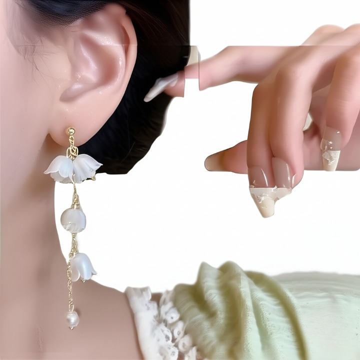 Pearl Korean Flower Earrings for Women �Elegant White Floral Design with Classic Pearl Detailing | Stylish Fashion Jewelry for Parties, Weddings, and Daily Wear | AWJ-998