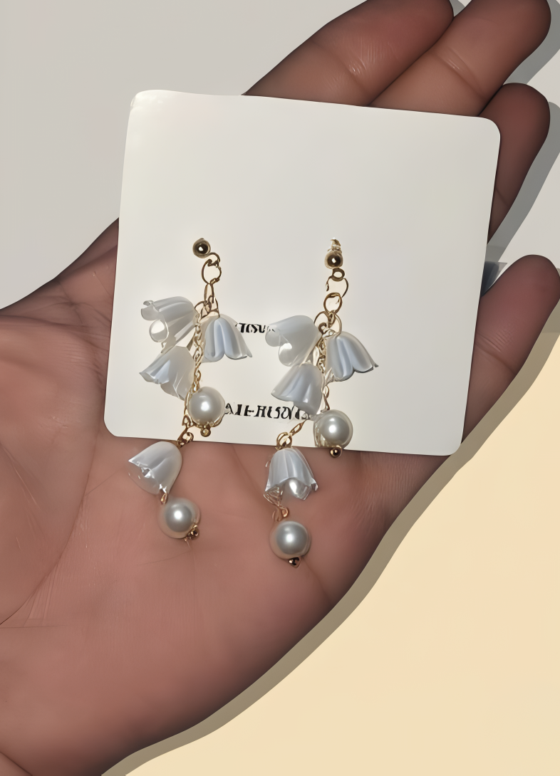 Pearl Korean Flower Earrings for Women �Elegant White Floral Design with Classic Pearl Detailing | Stylish Fashion Jewelry for Parties, Weddings, and Daily Wear | AWJ-998