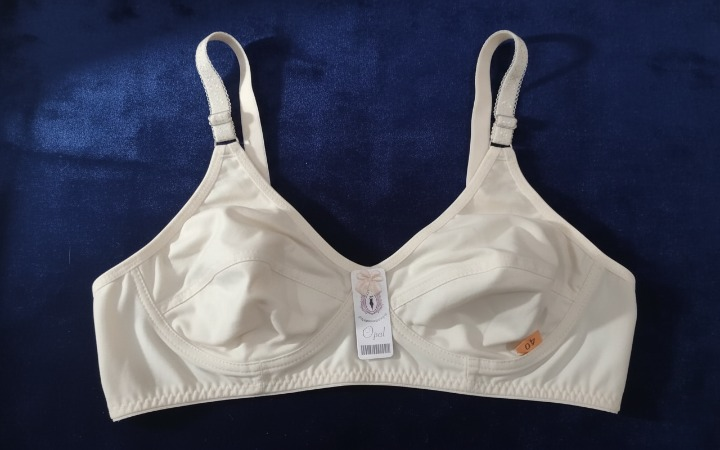 Jersey Soft Fabric Non-Padded Bra for Women �Plain Comfortable &amp; Lightweight Everyday Wear Lingerie in Beige, Available Sizes 32 to 42 - 32