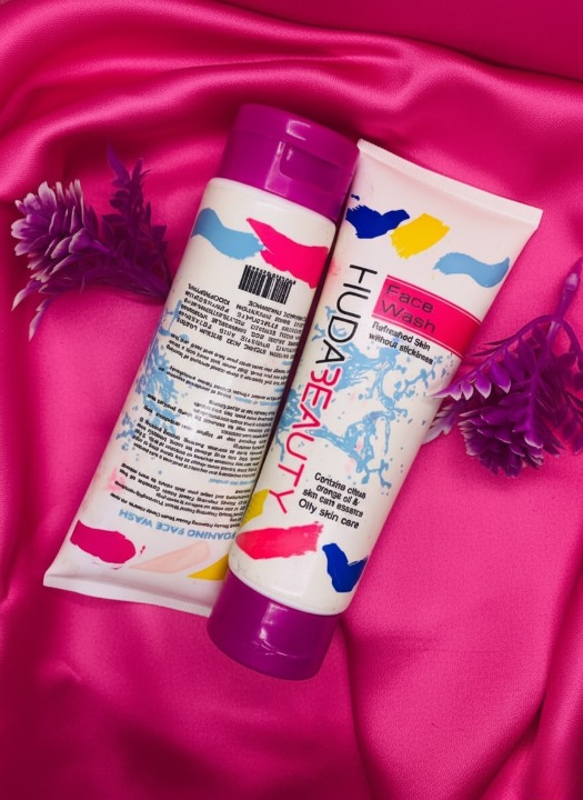 Huda Beauty Face Wash 100ml �Gentle Liquid Cleanser for Oily Skin, Deep Cleansing &amp; Refreshing Daily Skincare Formula