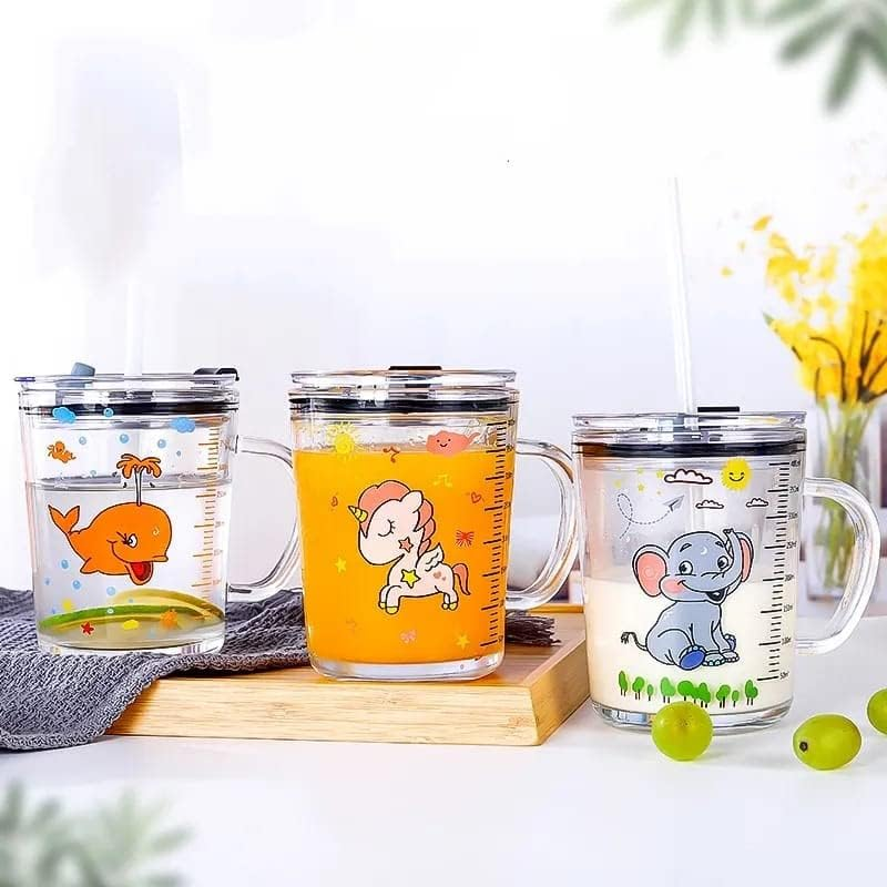 Unicorn Shape 350 ML Glass Mug with Straw and Lid Creative Cartoon Children's Glass Milk Cup Juice Glass Drink Ware Water Bottle 1 pcs (Unicorn Shape )